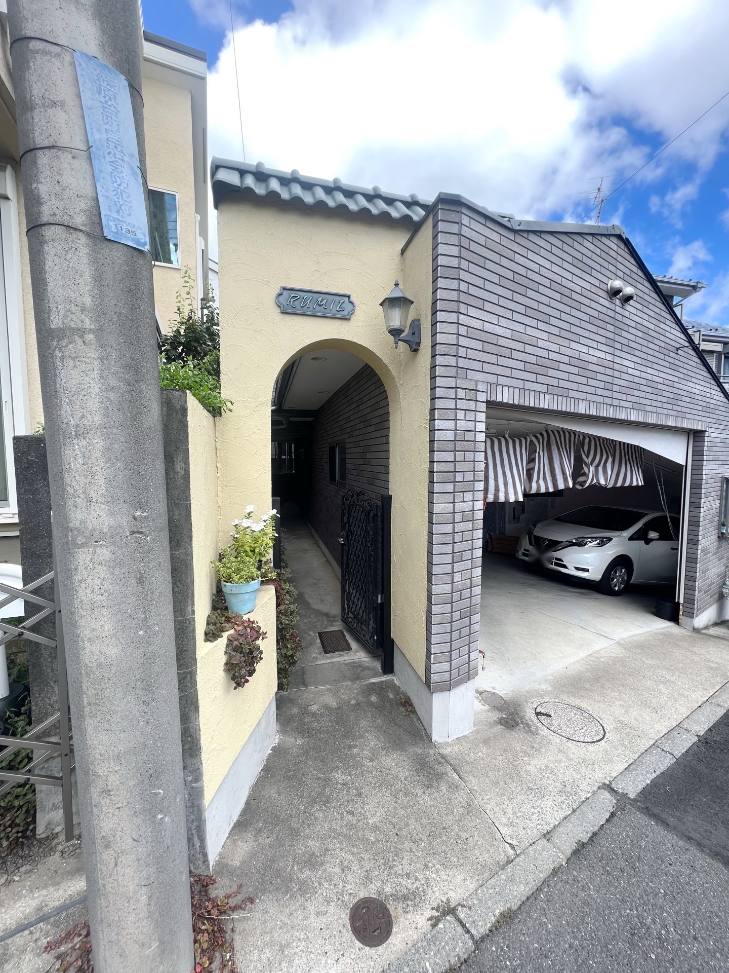 建物エントランス