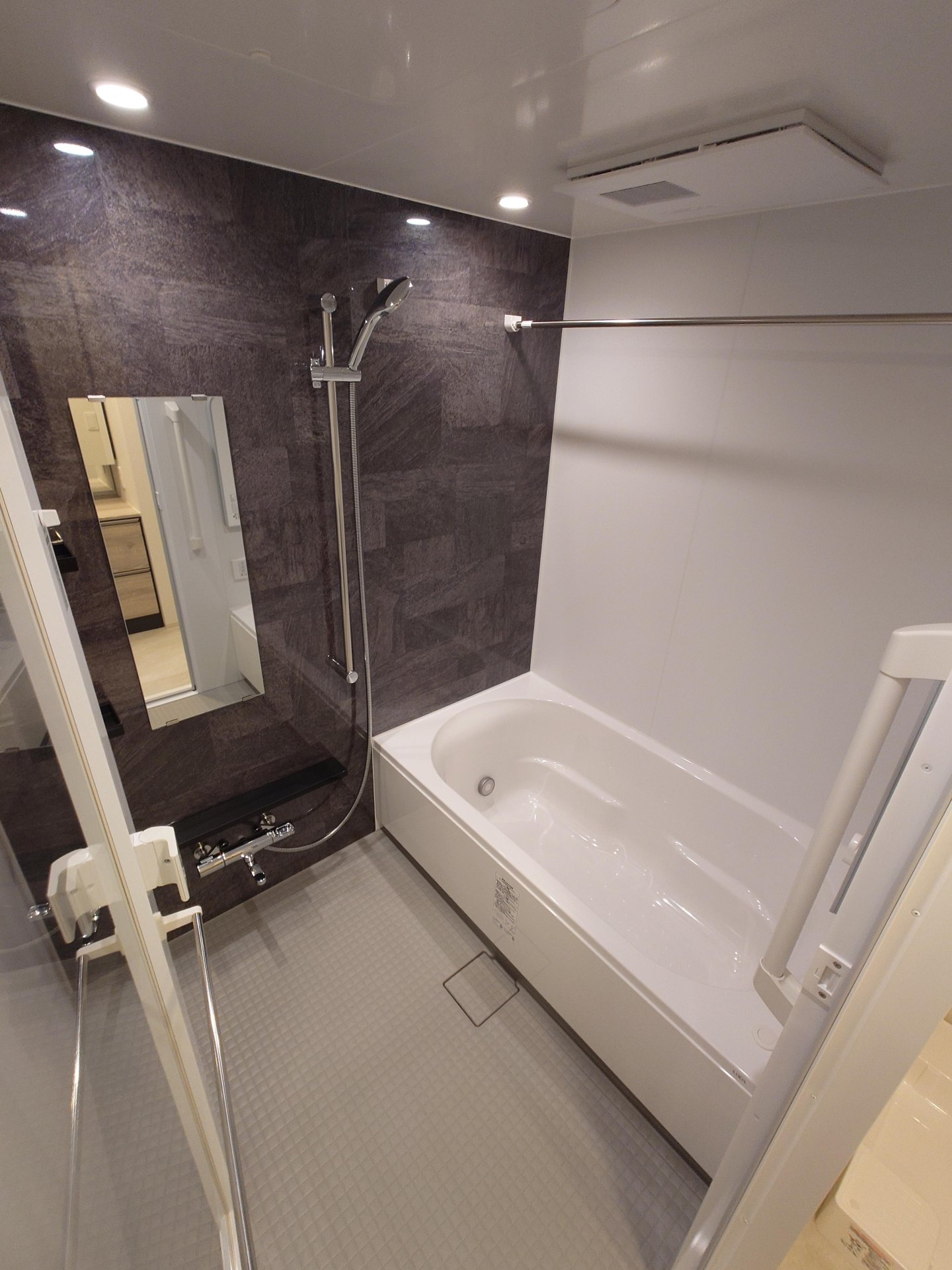 シャワールーム