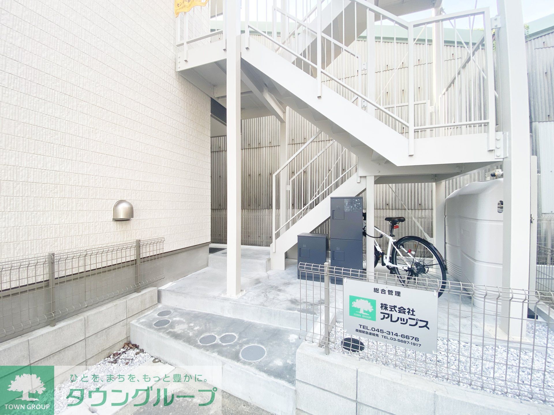 建物エントランス
