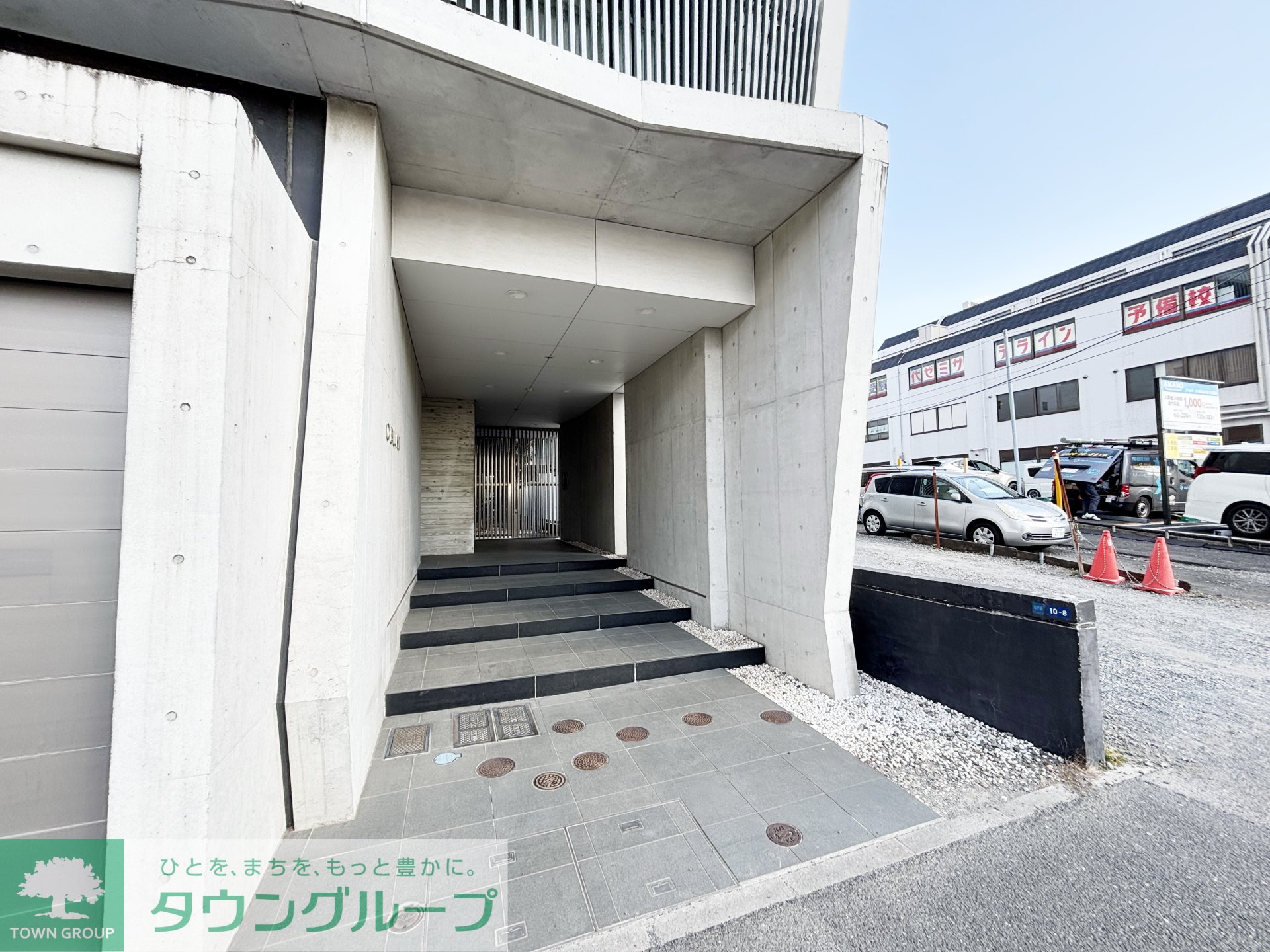 建物エントランス