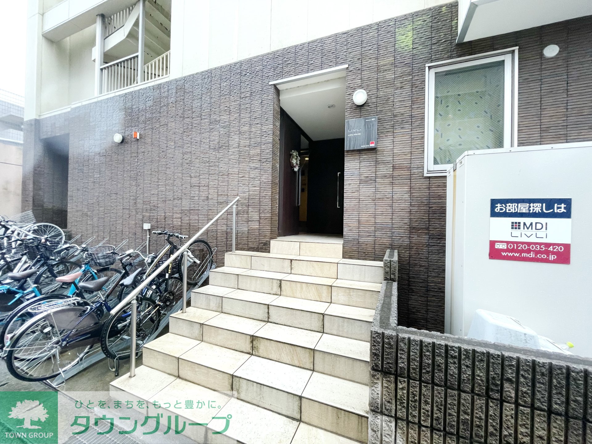 建物エントランス