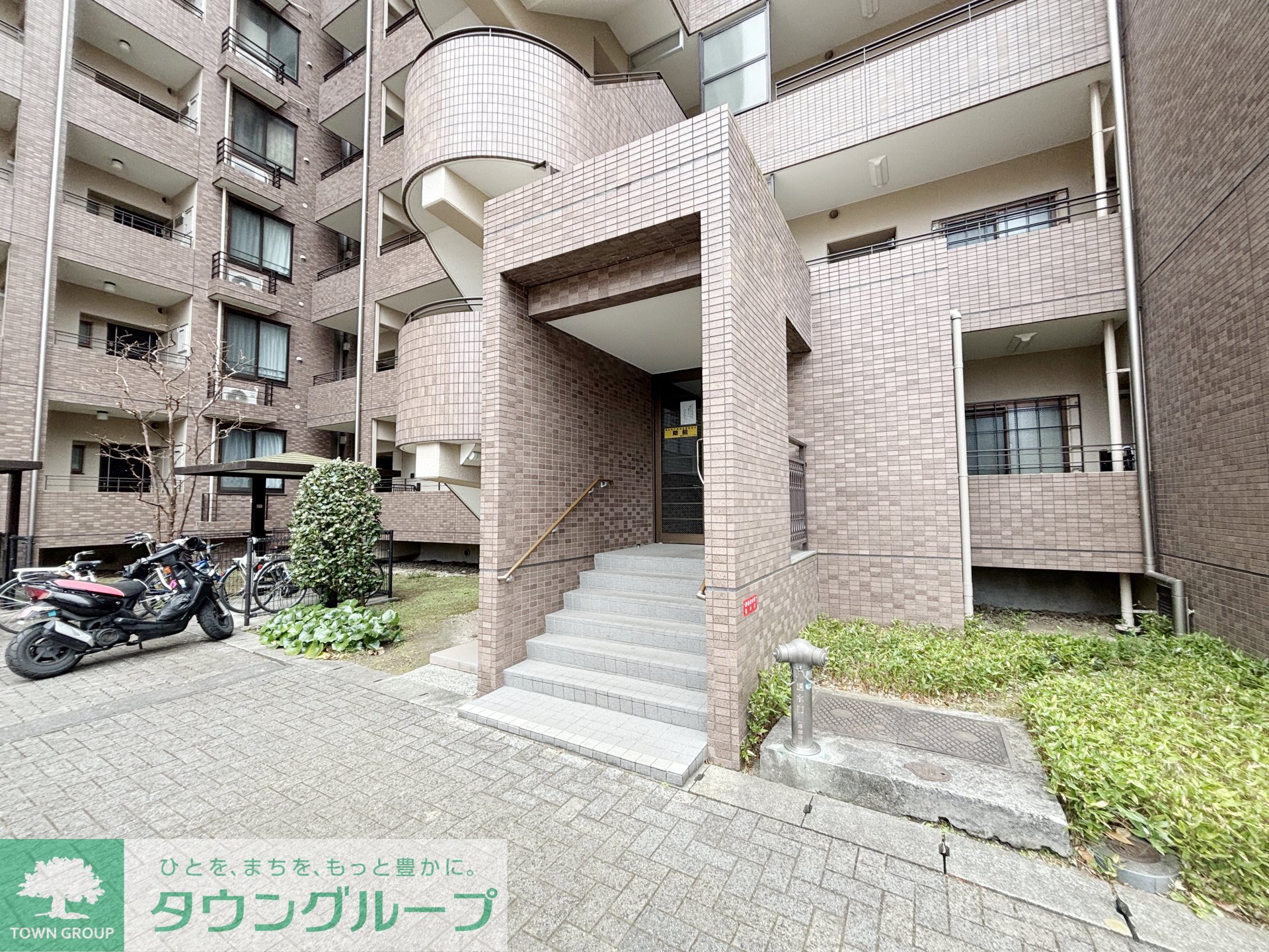 建物エントランス