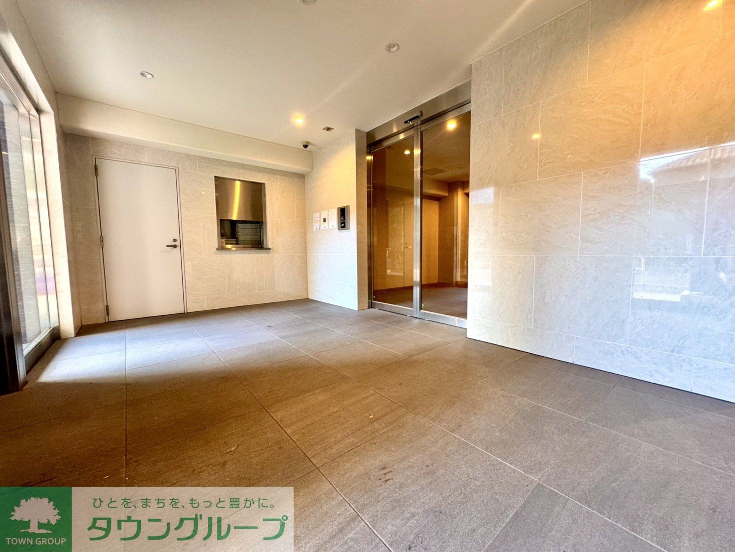 建物エントランス