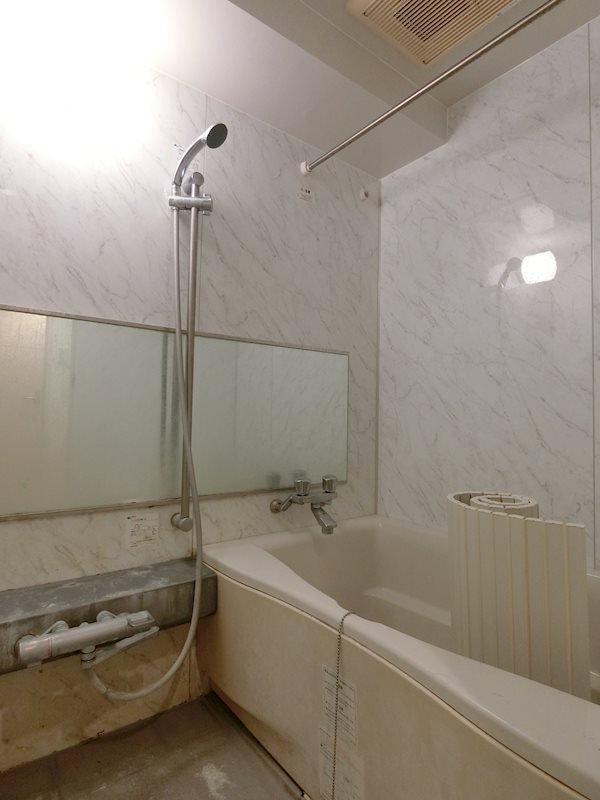 シャワールーム