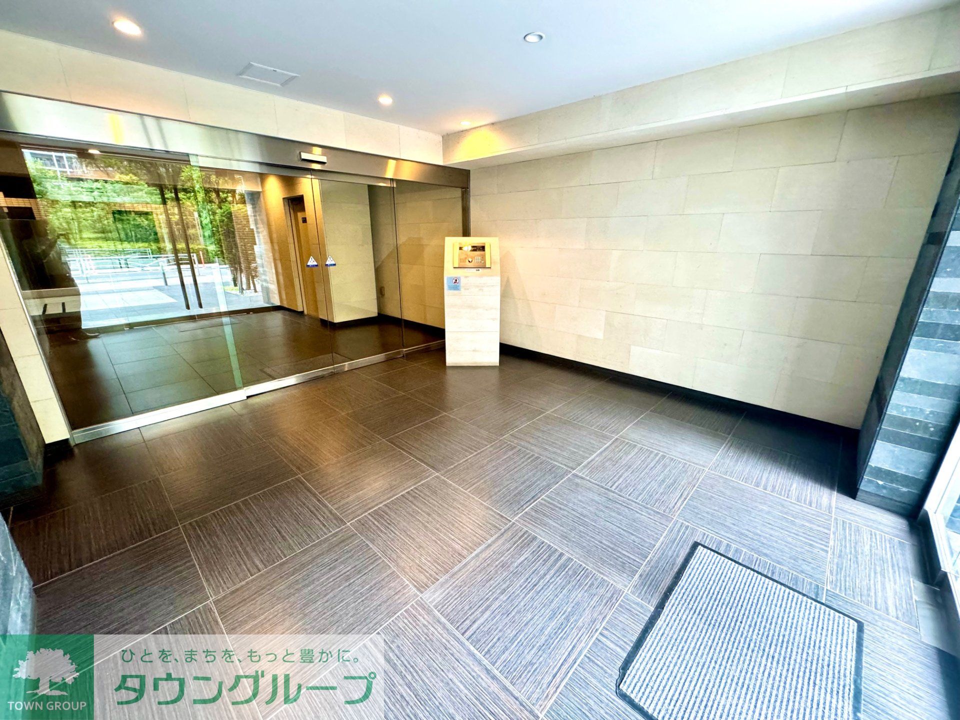 建物エントランス