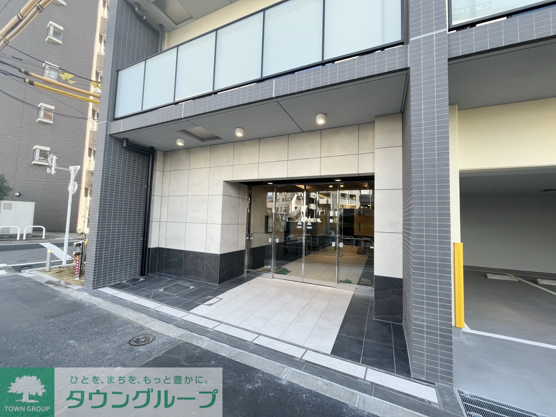 建物エントランス