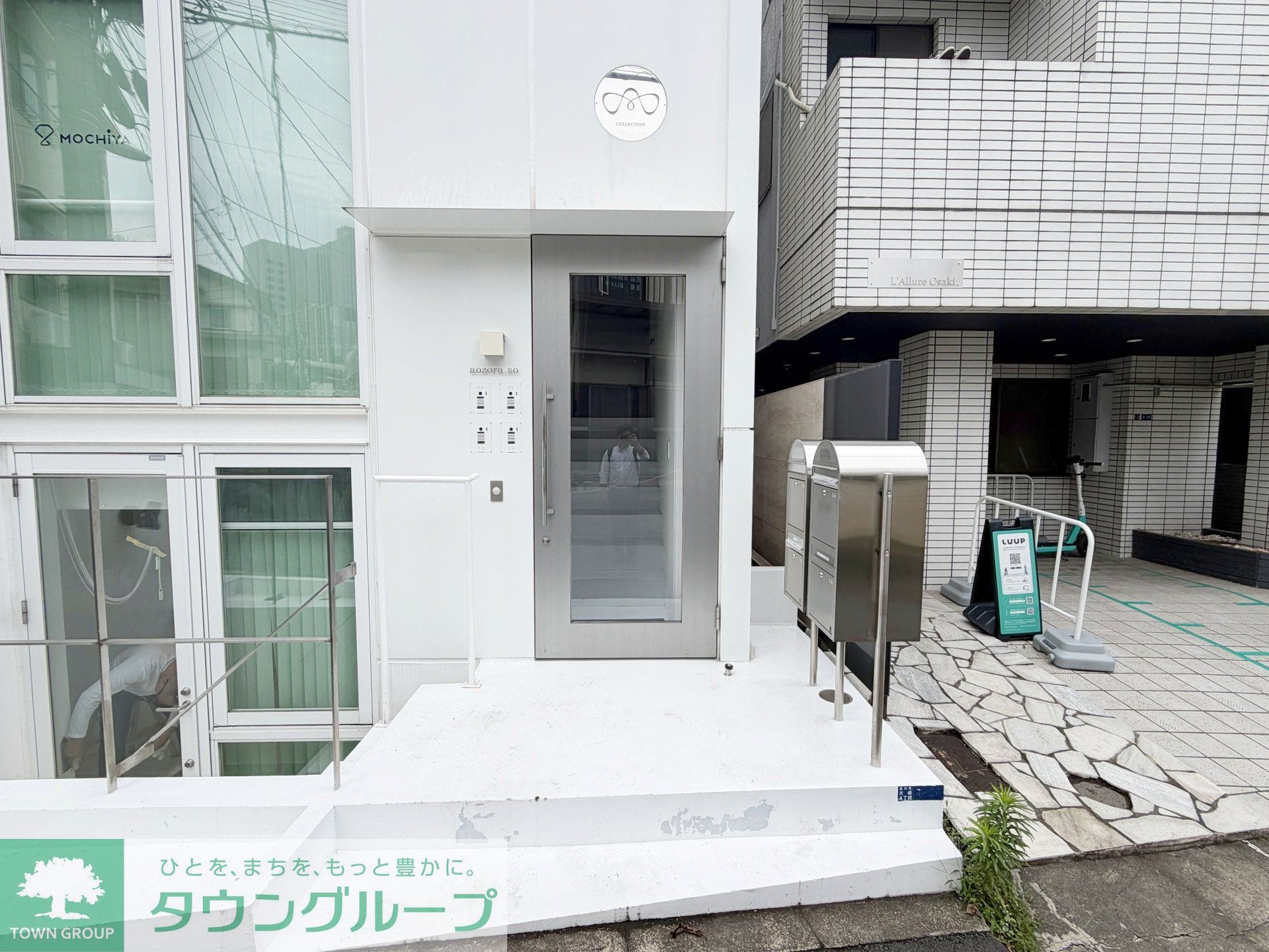 建物エントランス
