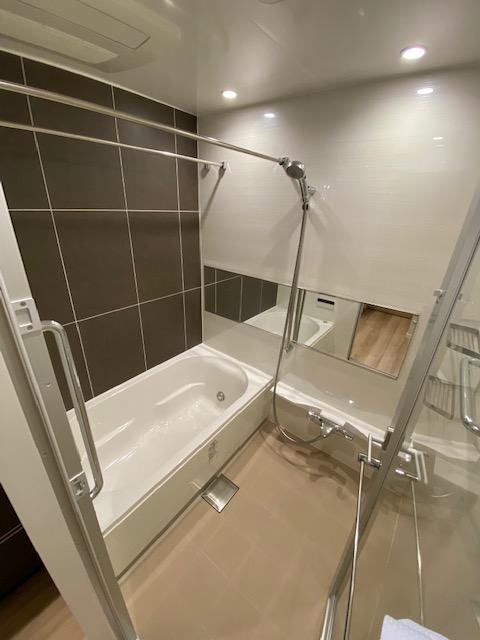 シャワールーム