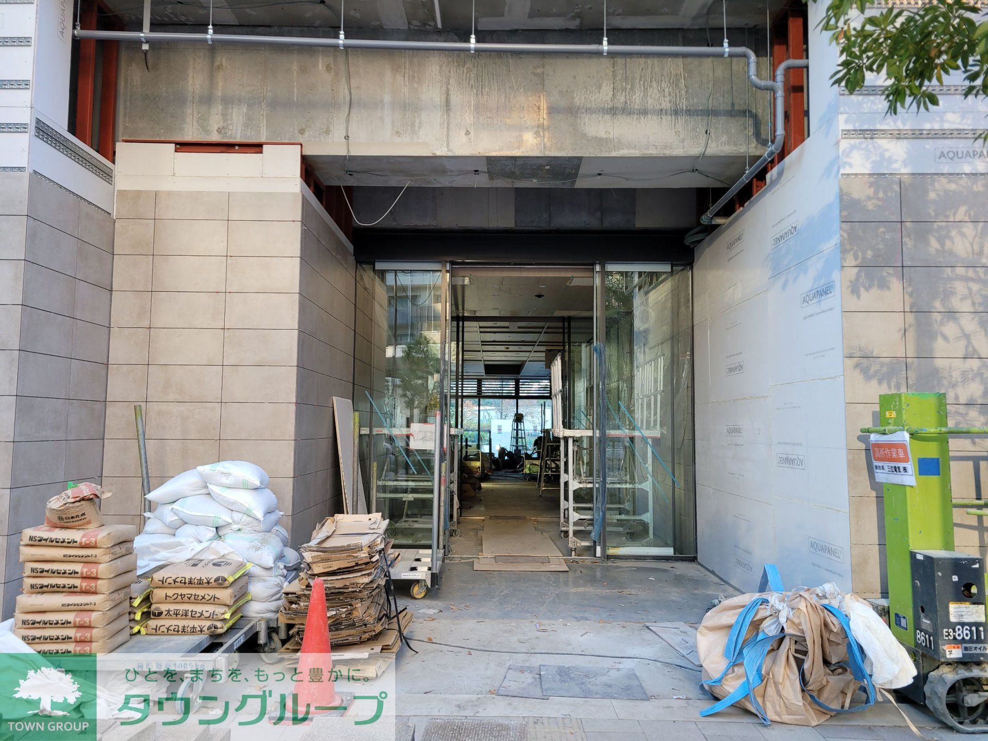 建物エントランス