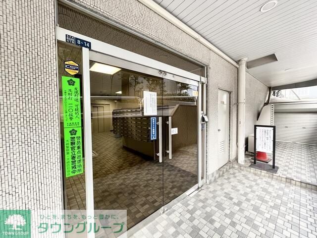 建物エントランス