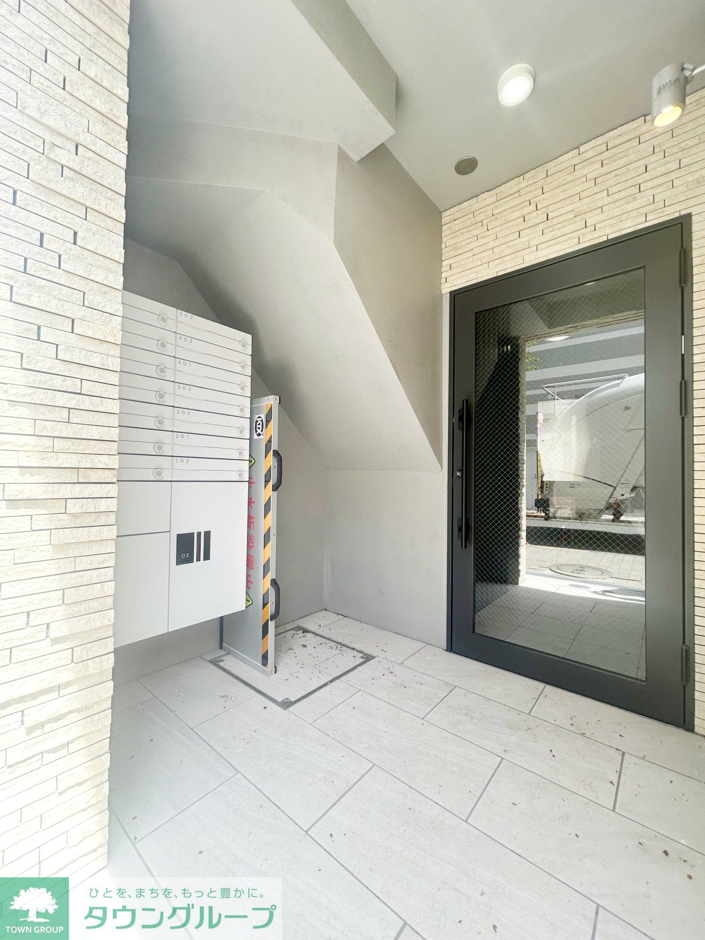 建物エントランス