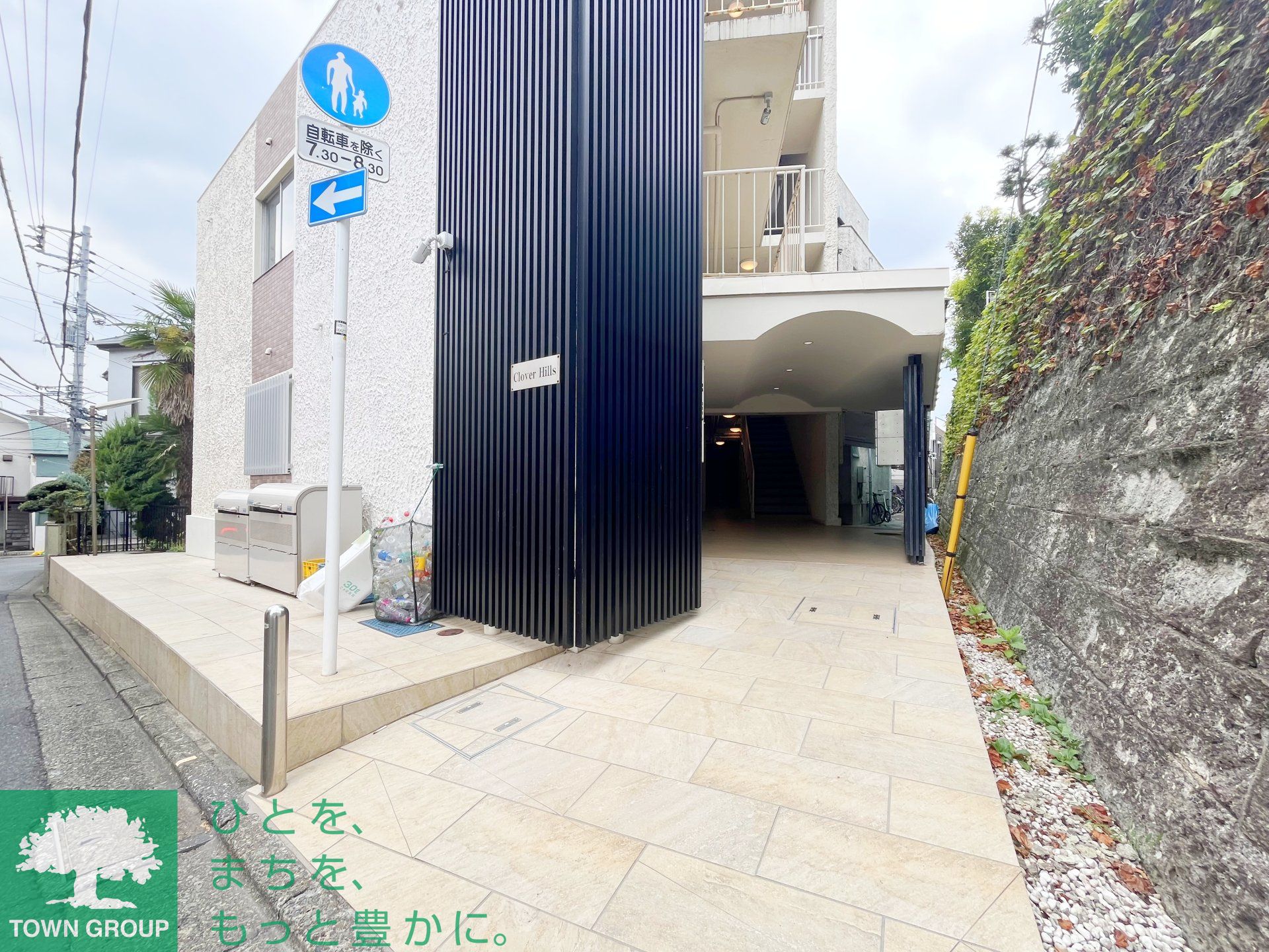 建物エントランス