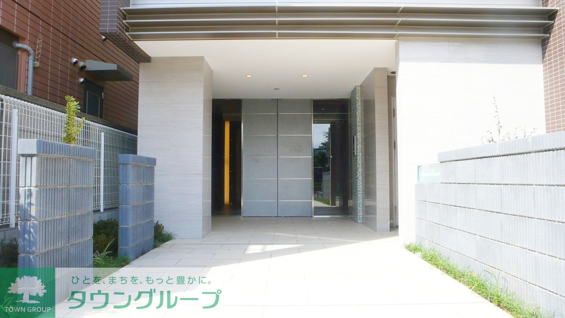 建物エントランス