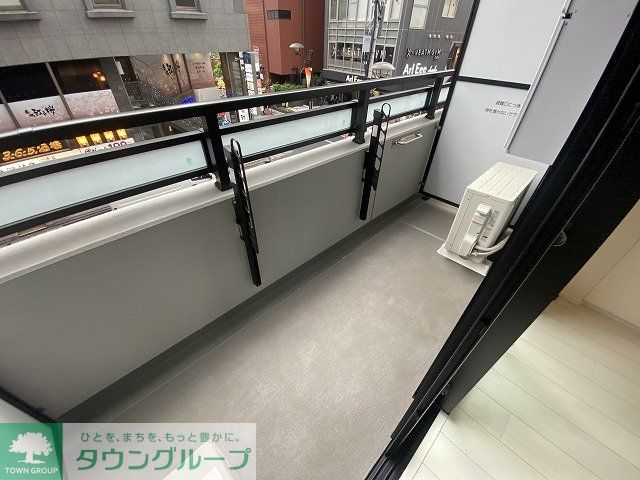 バルコニー