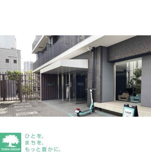 建物エントランス