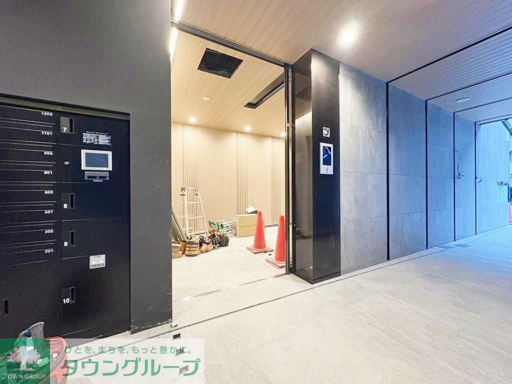 建物エントランス