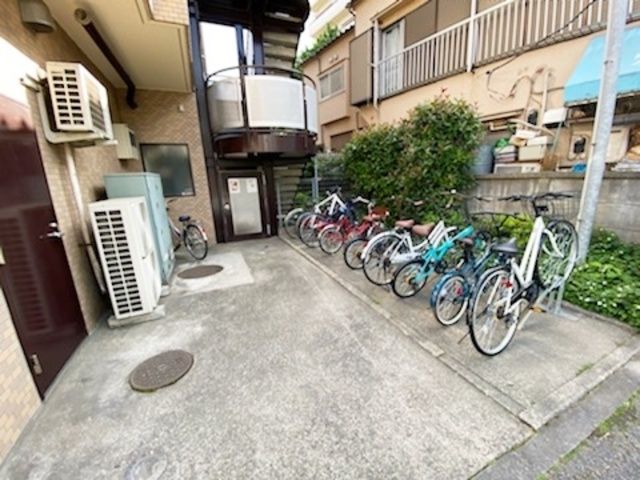 その他
