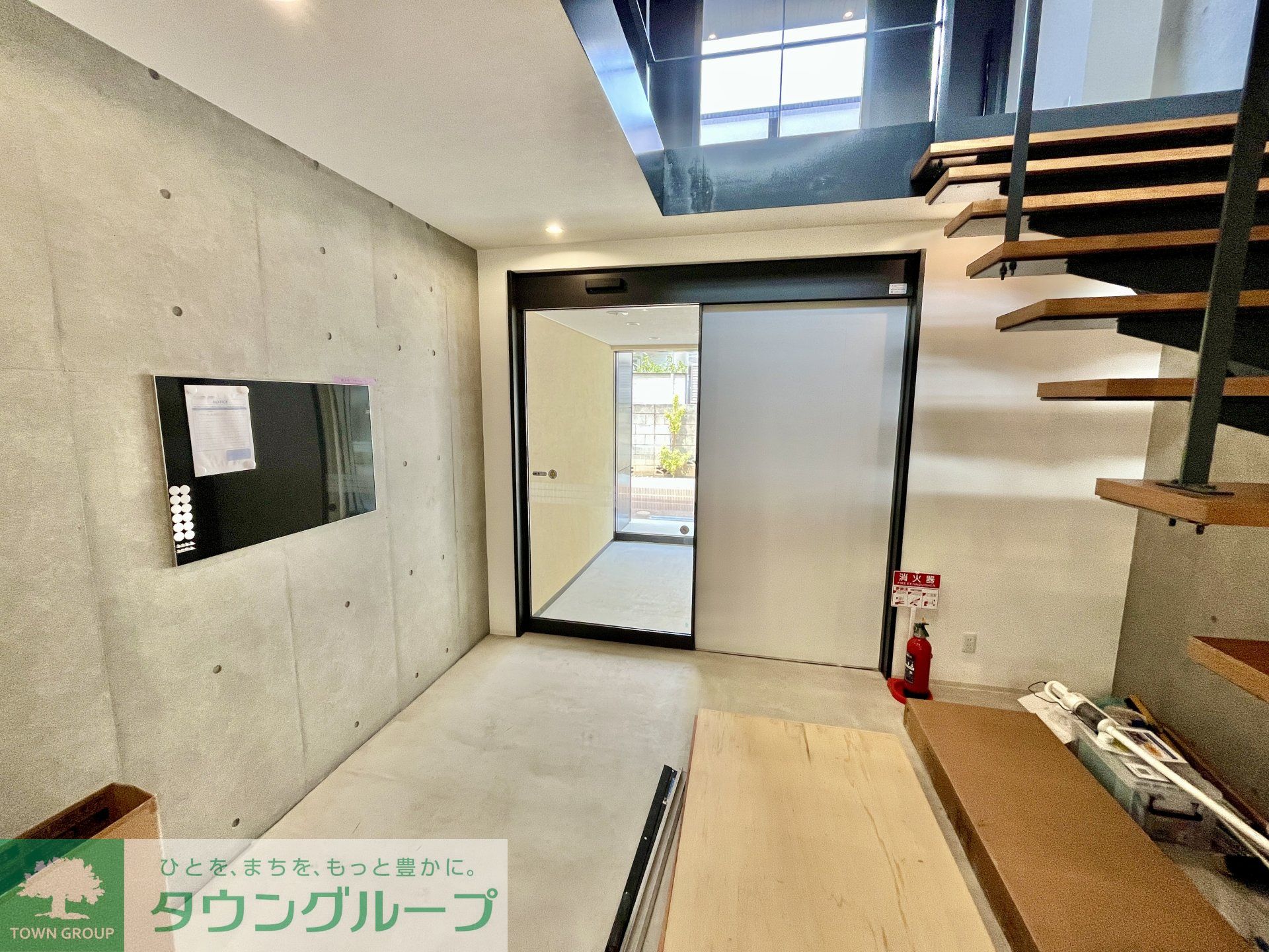 建物エントランス