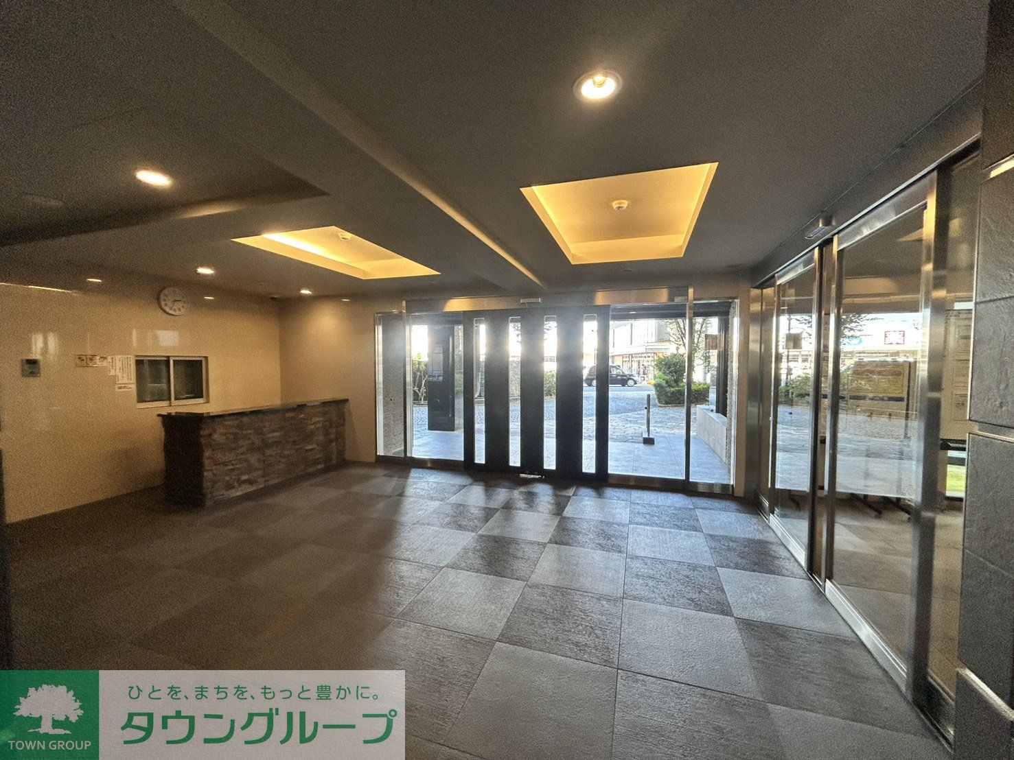 建物エントランス