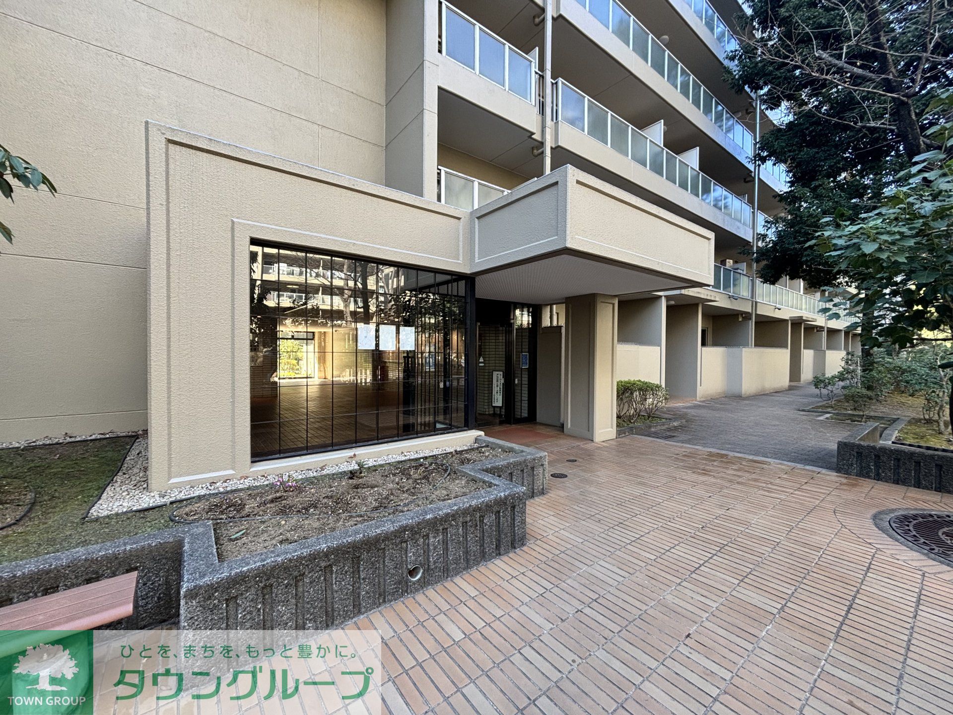 建物エントランス