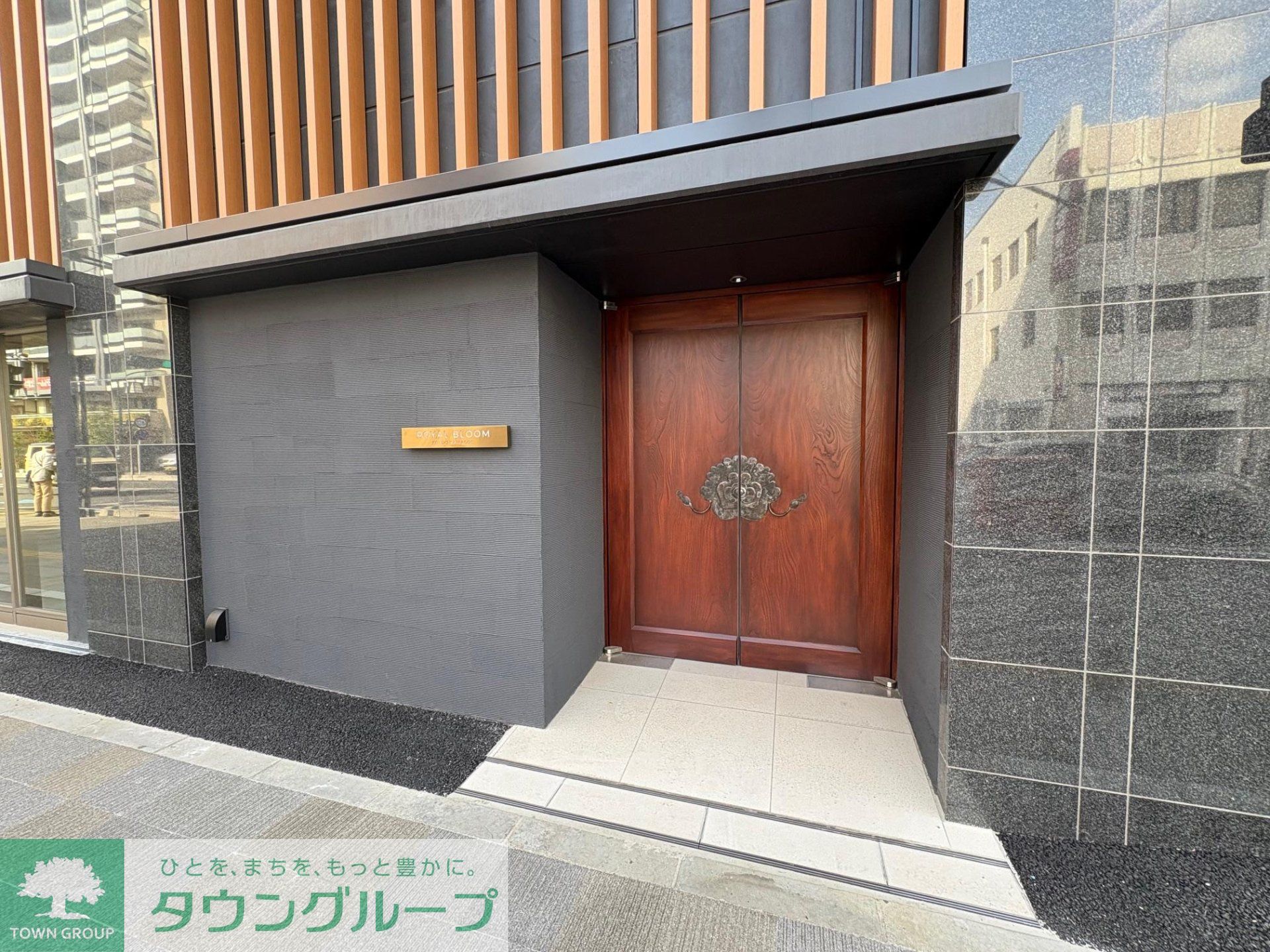 建物エントランス