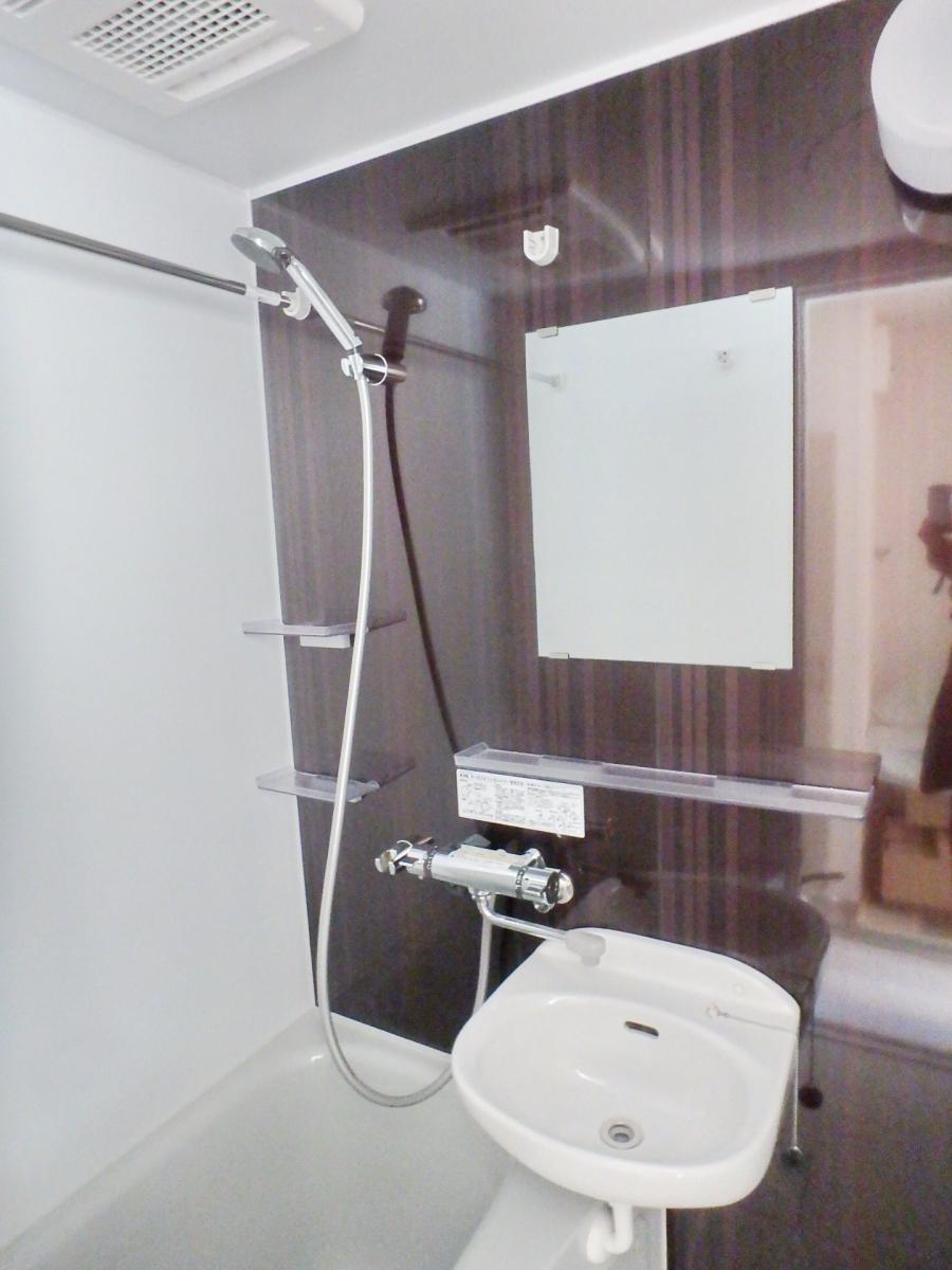 シャワールーム