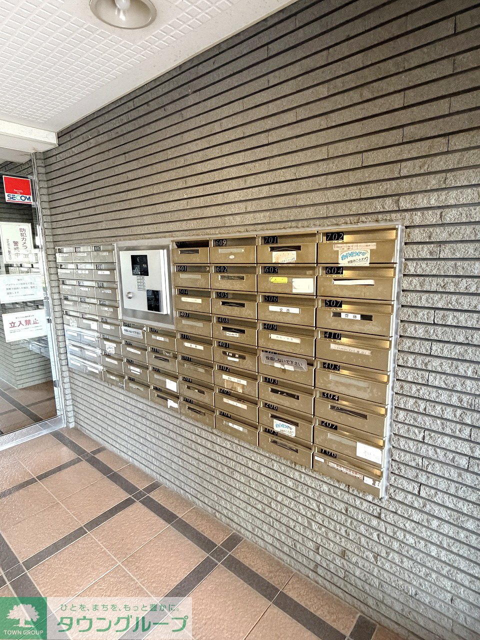 建物エントランス