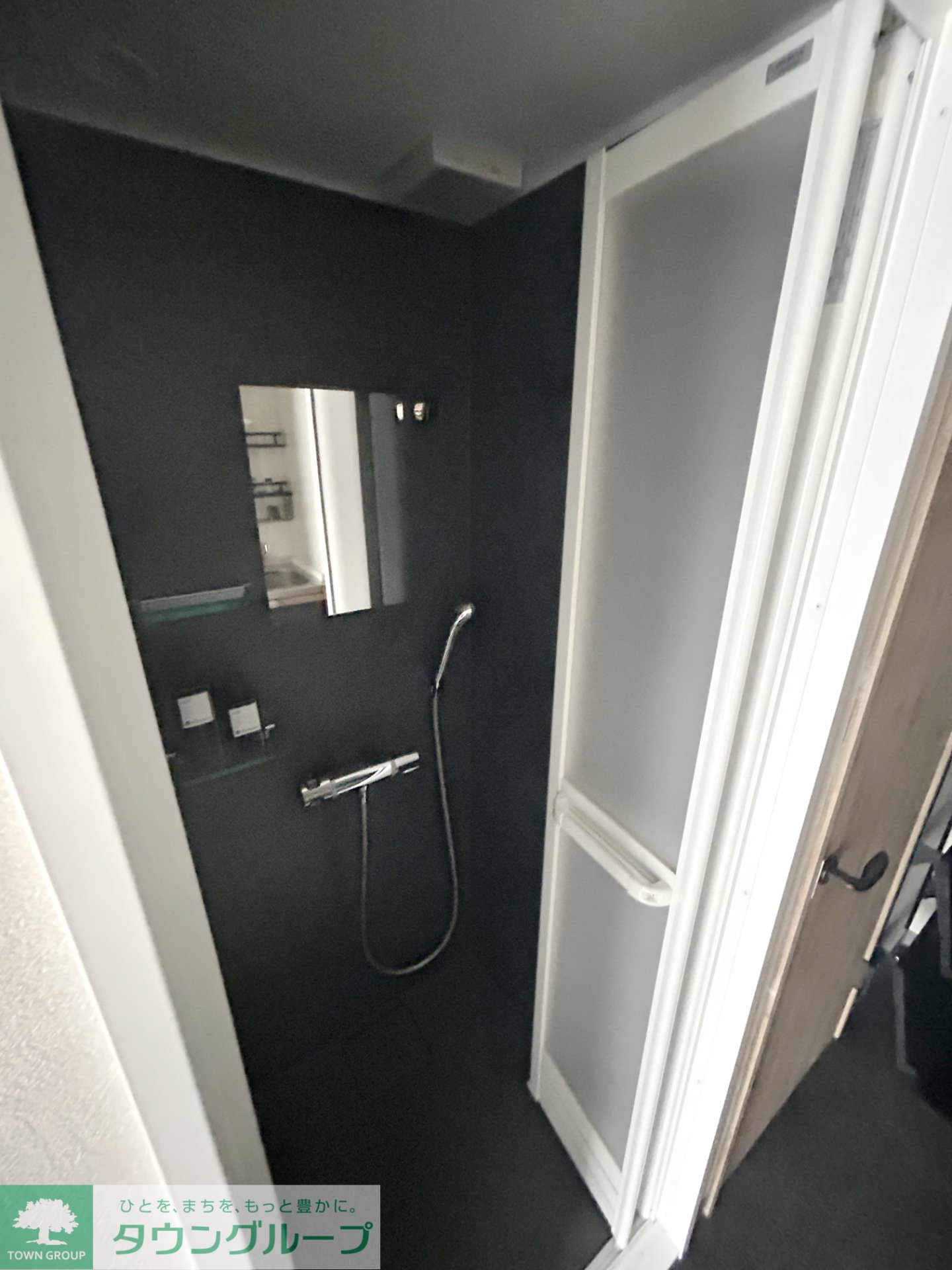 シャワールーム