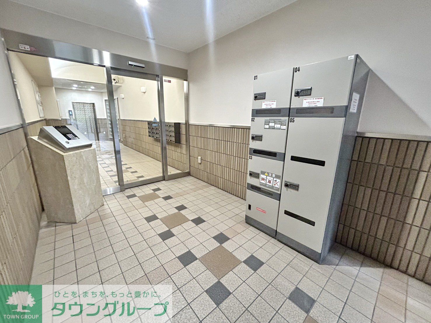 建物エントランス