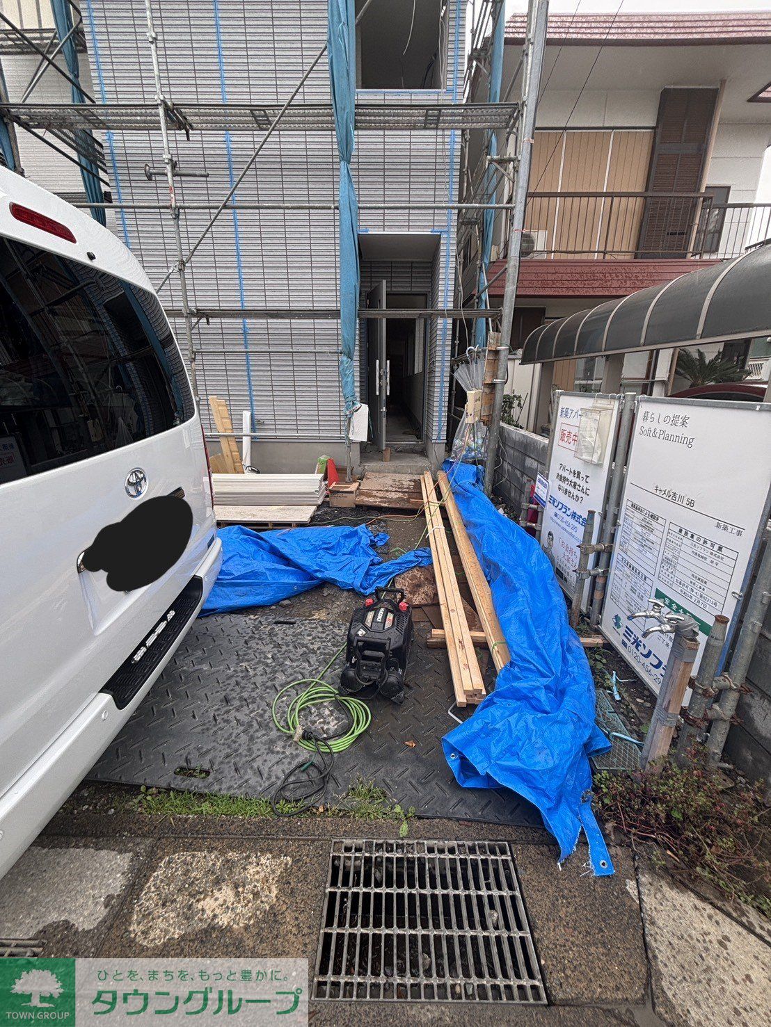 建物エントランス