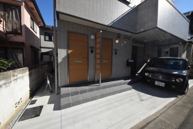 建物エントランス