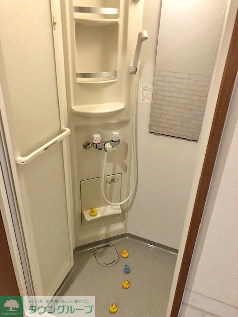 シャワールーム