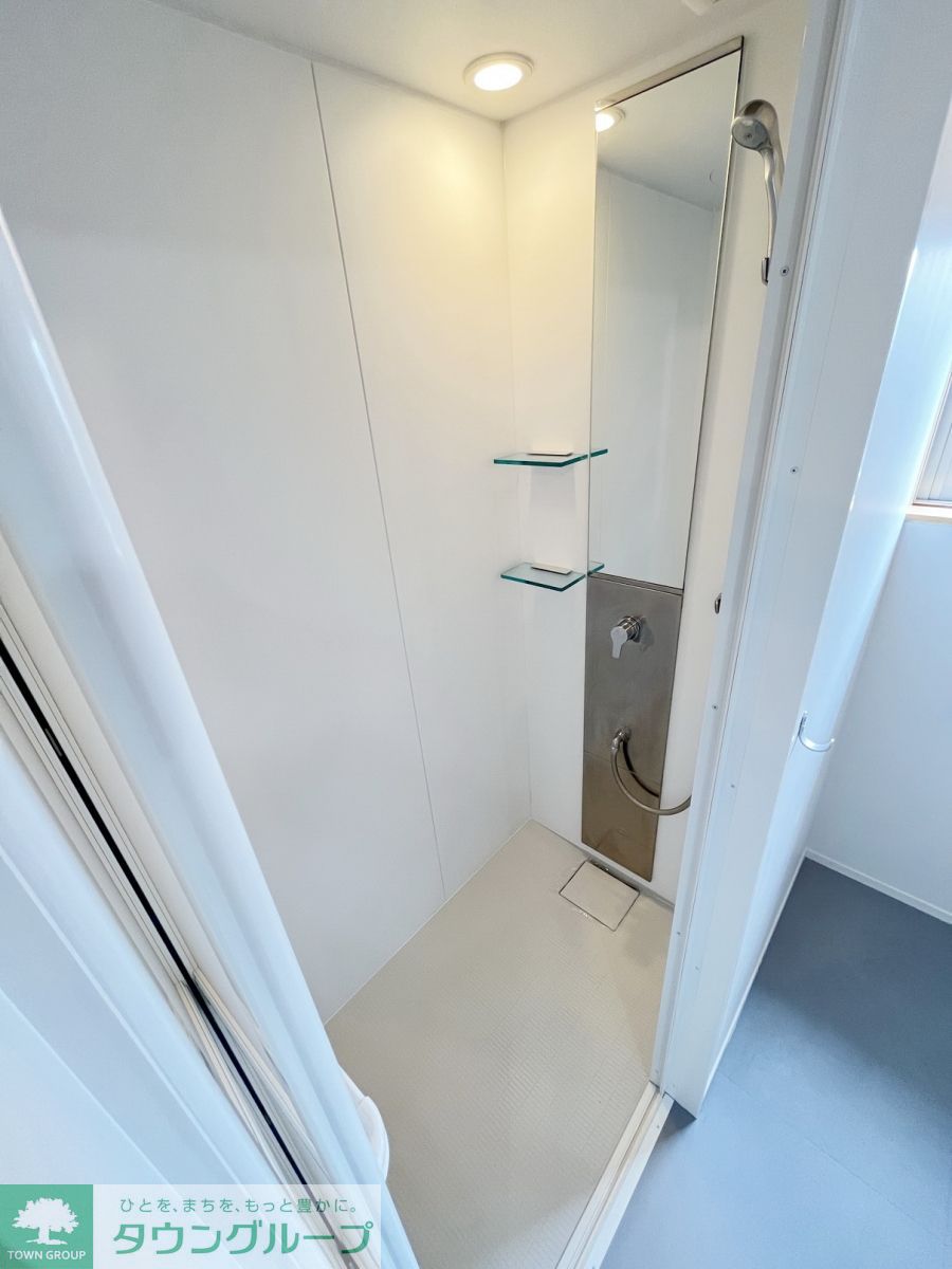 シャワールーム