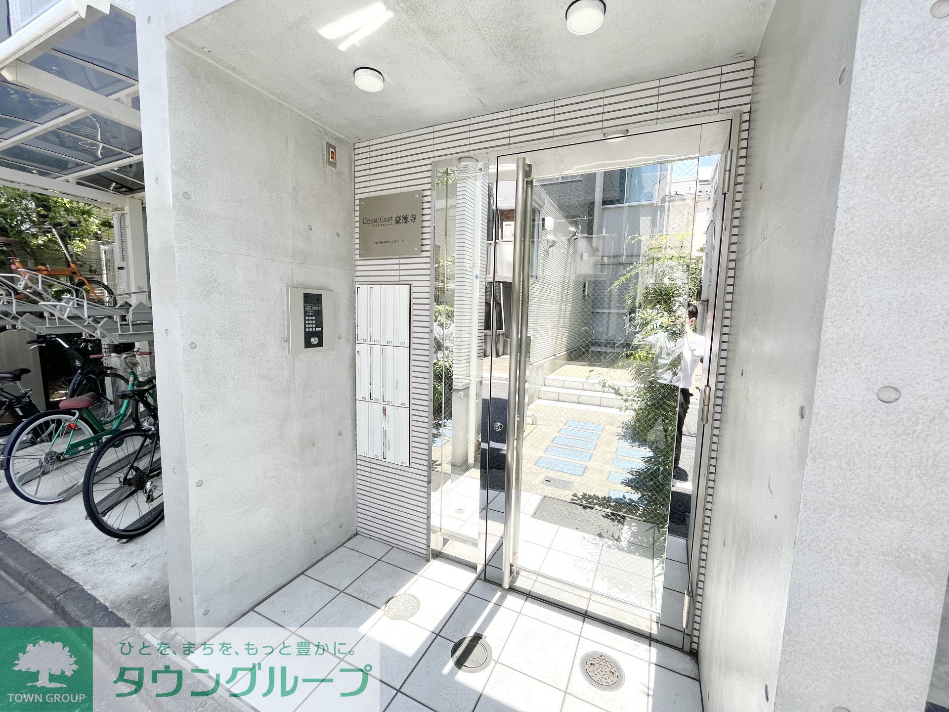 建物エントランス