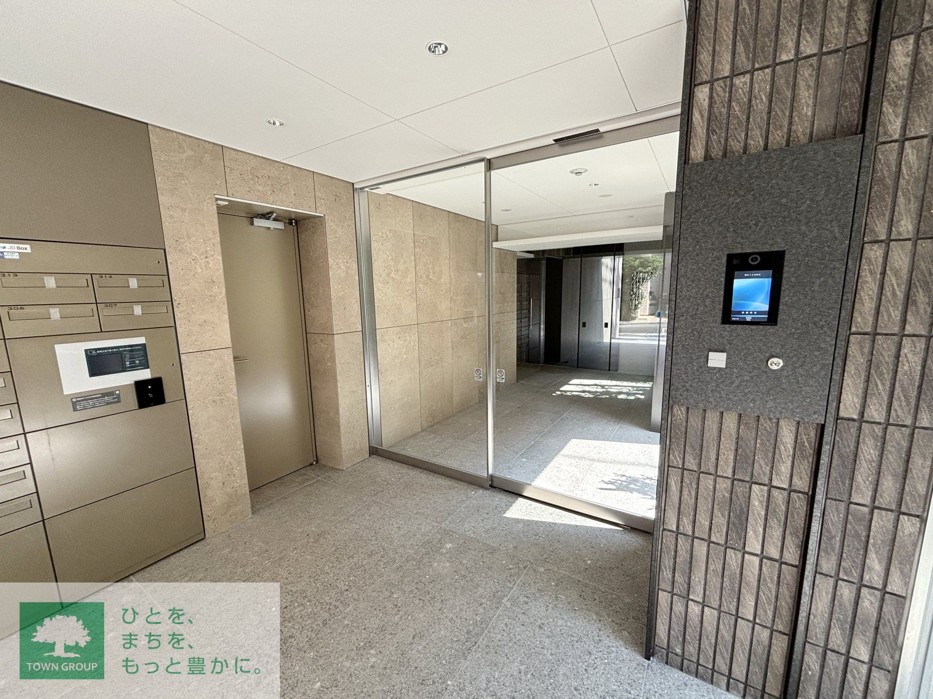 建物エントランス