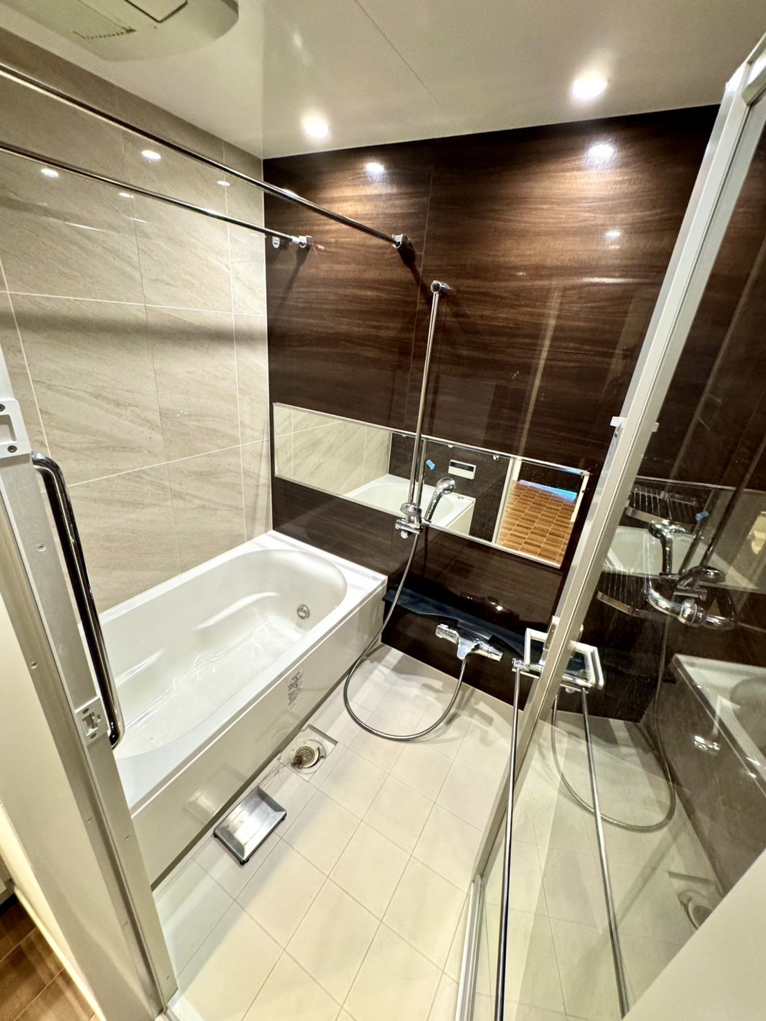 シャワールーム