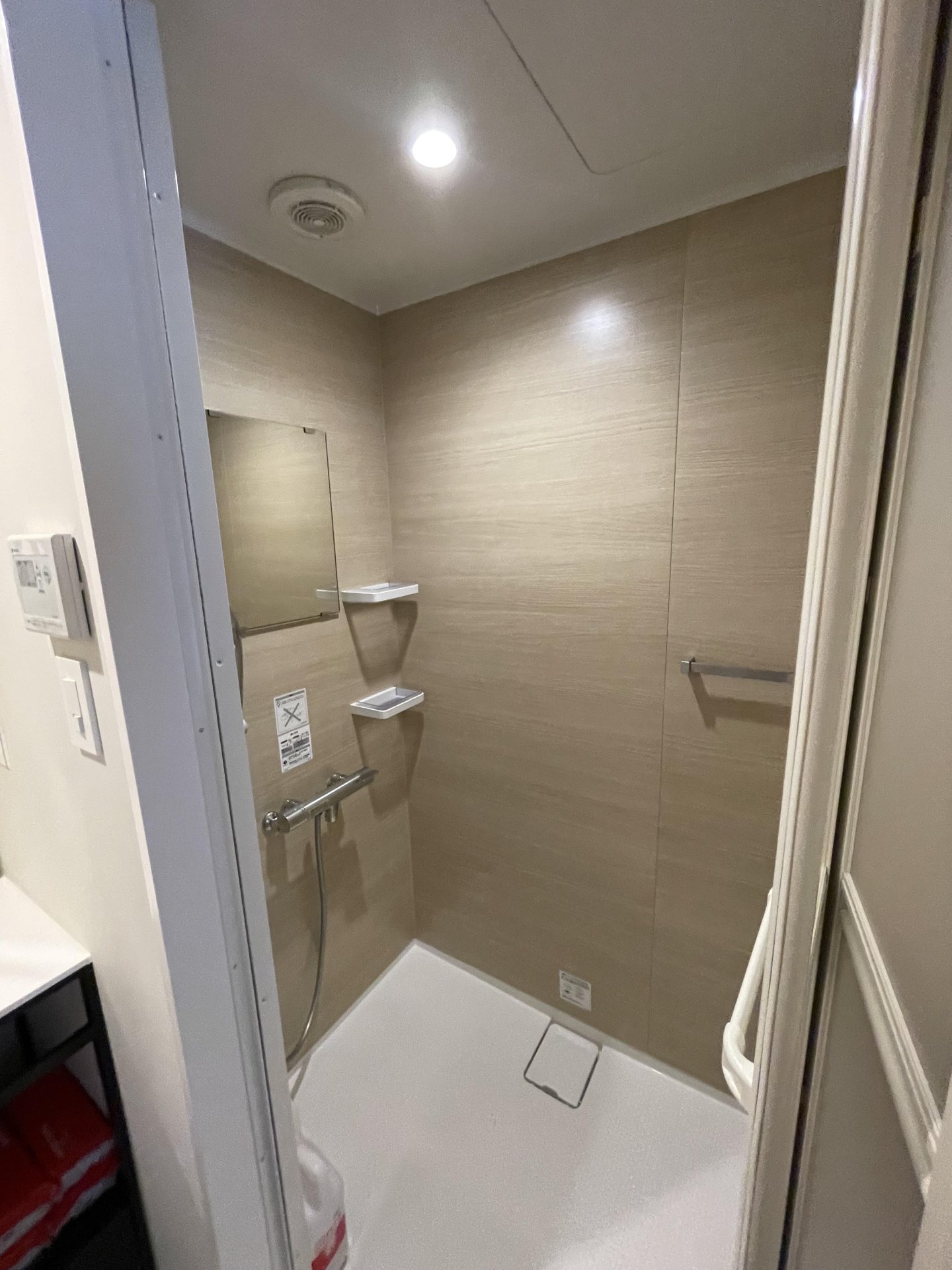 シャワールーム