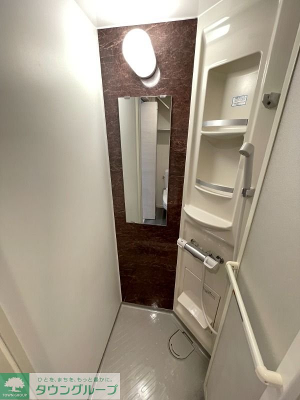 シャワールーム