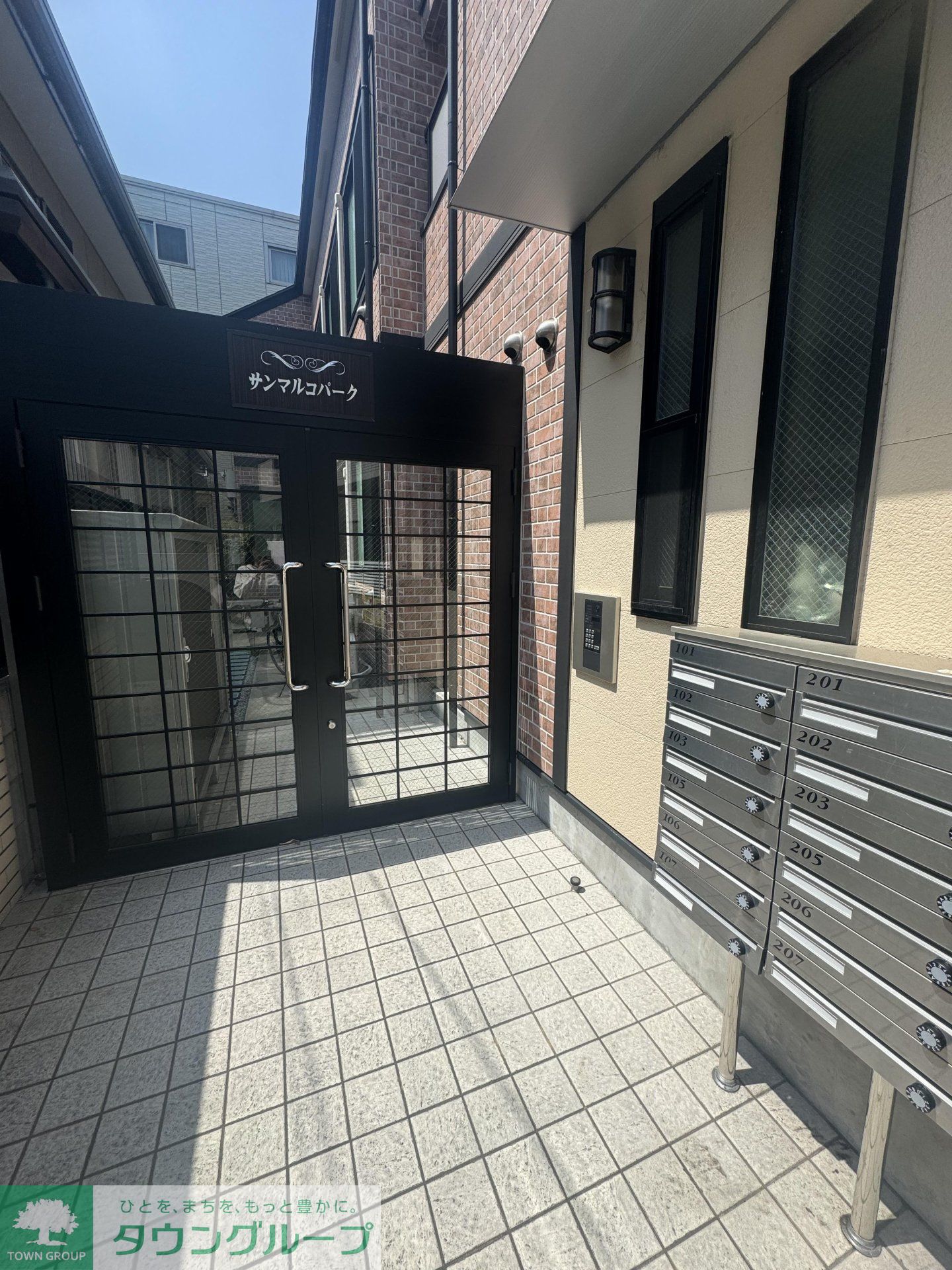 建物エントランス