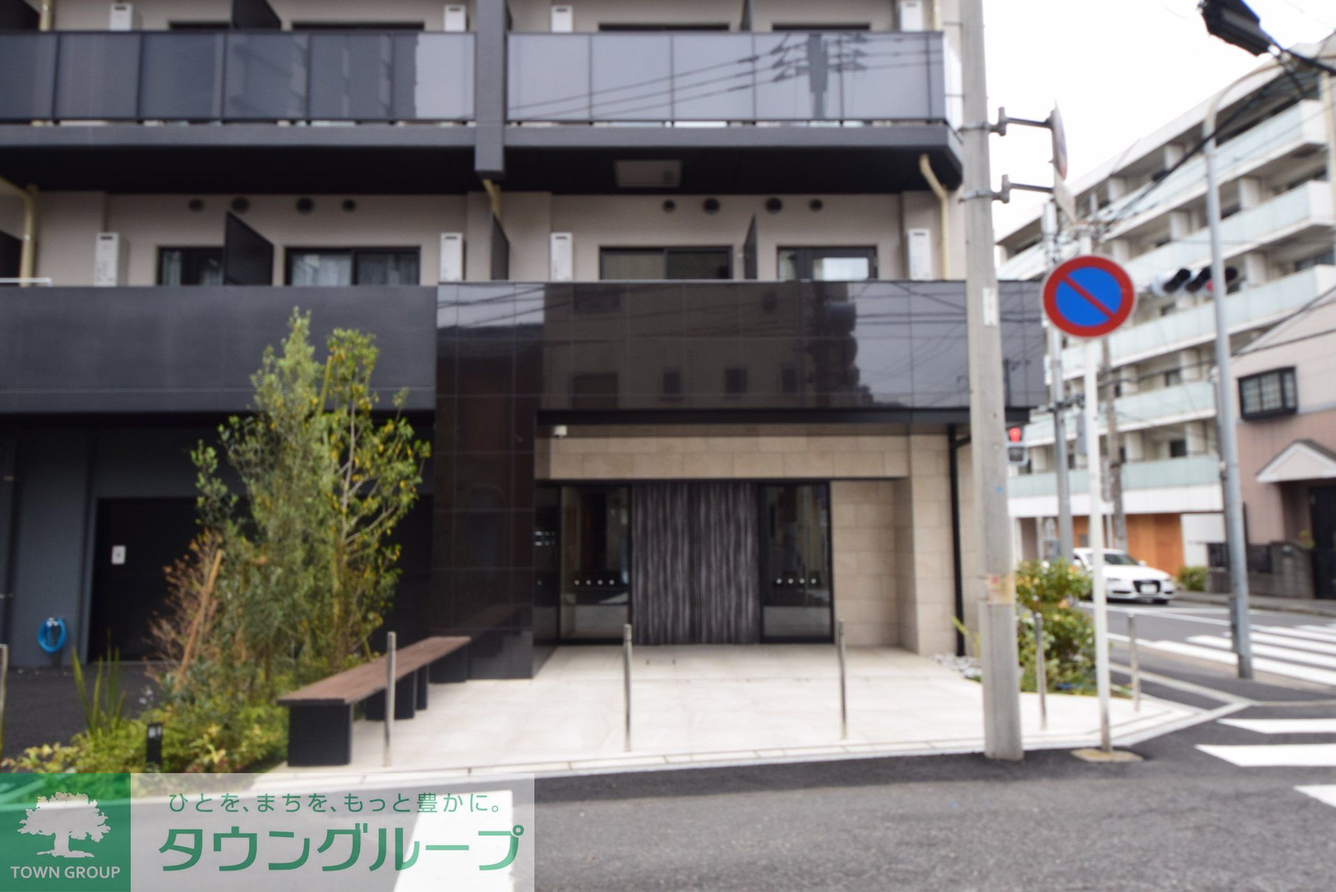 建物エントランス