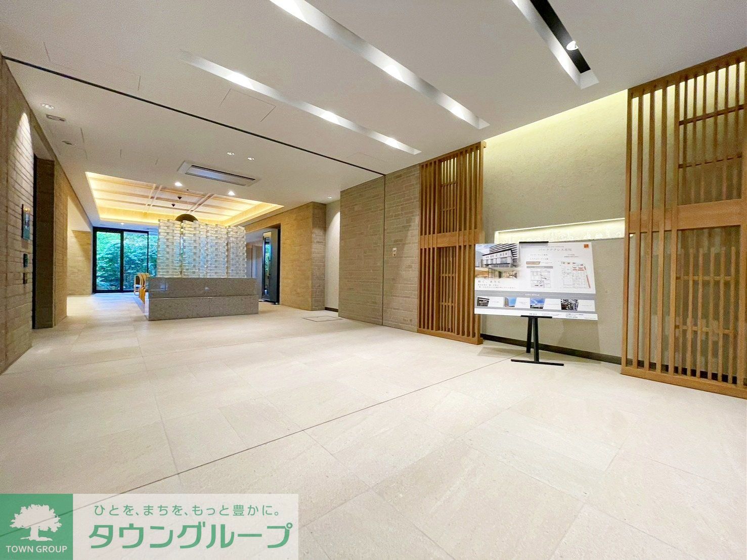 建物エントランス