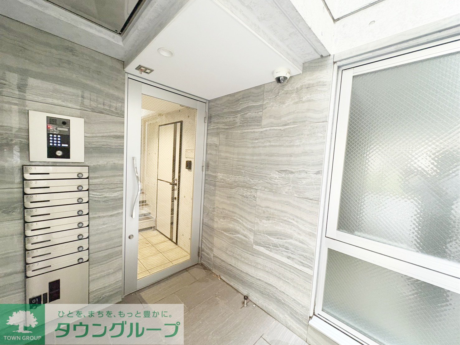 建物エントランス