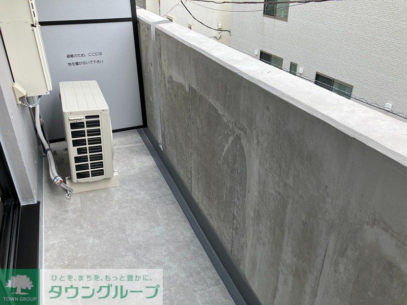 バルコニー