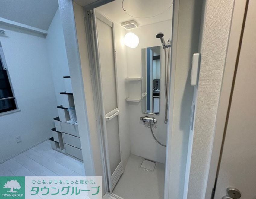 シャワールーム