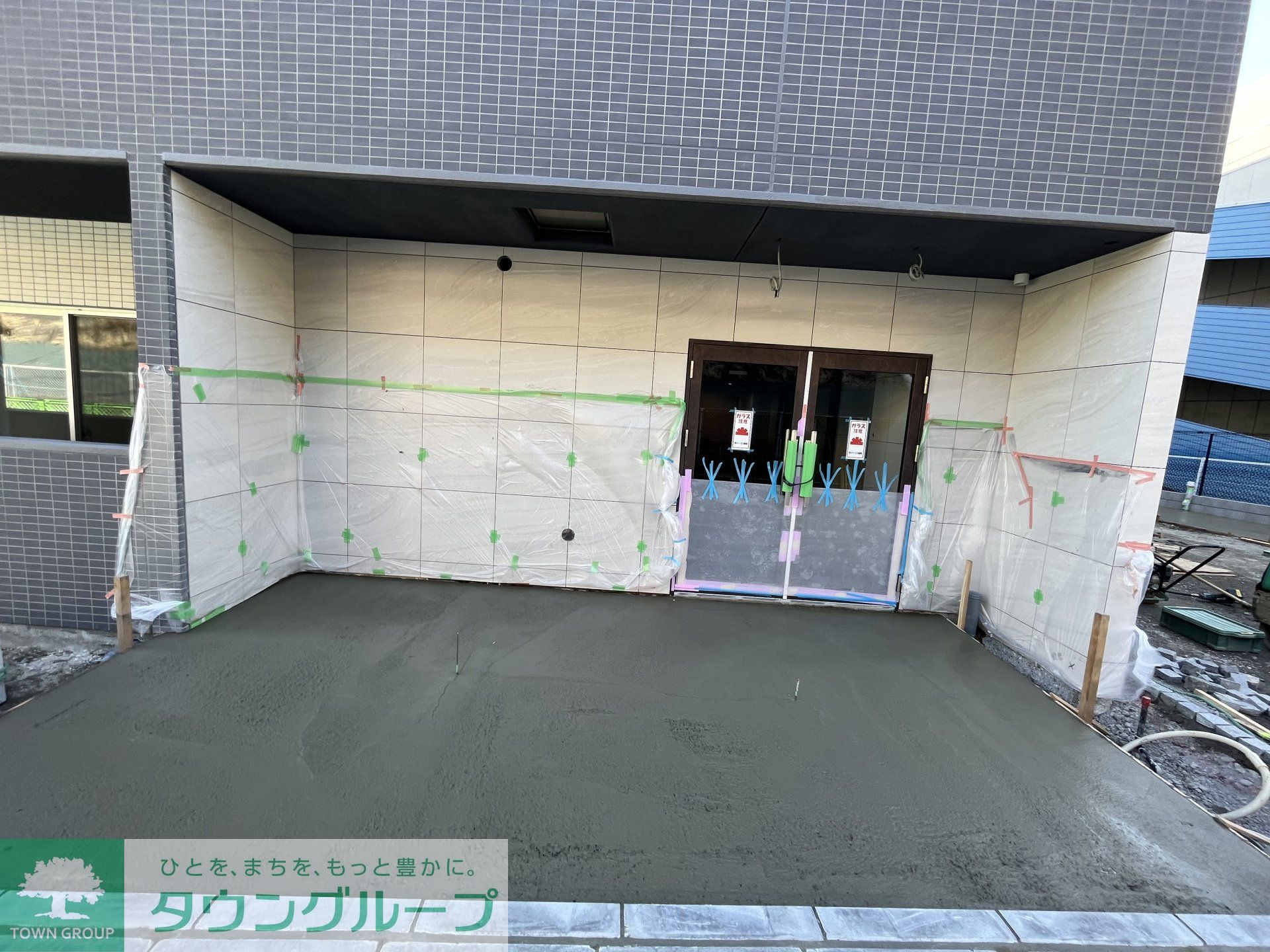 建物エントランス