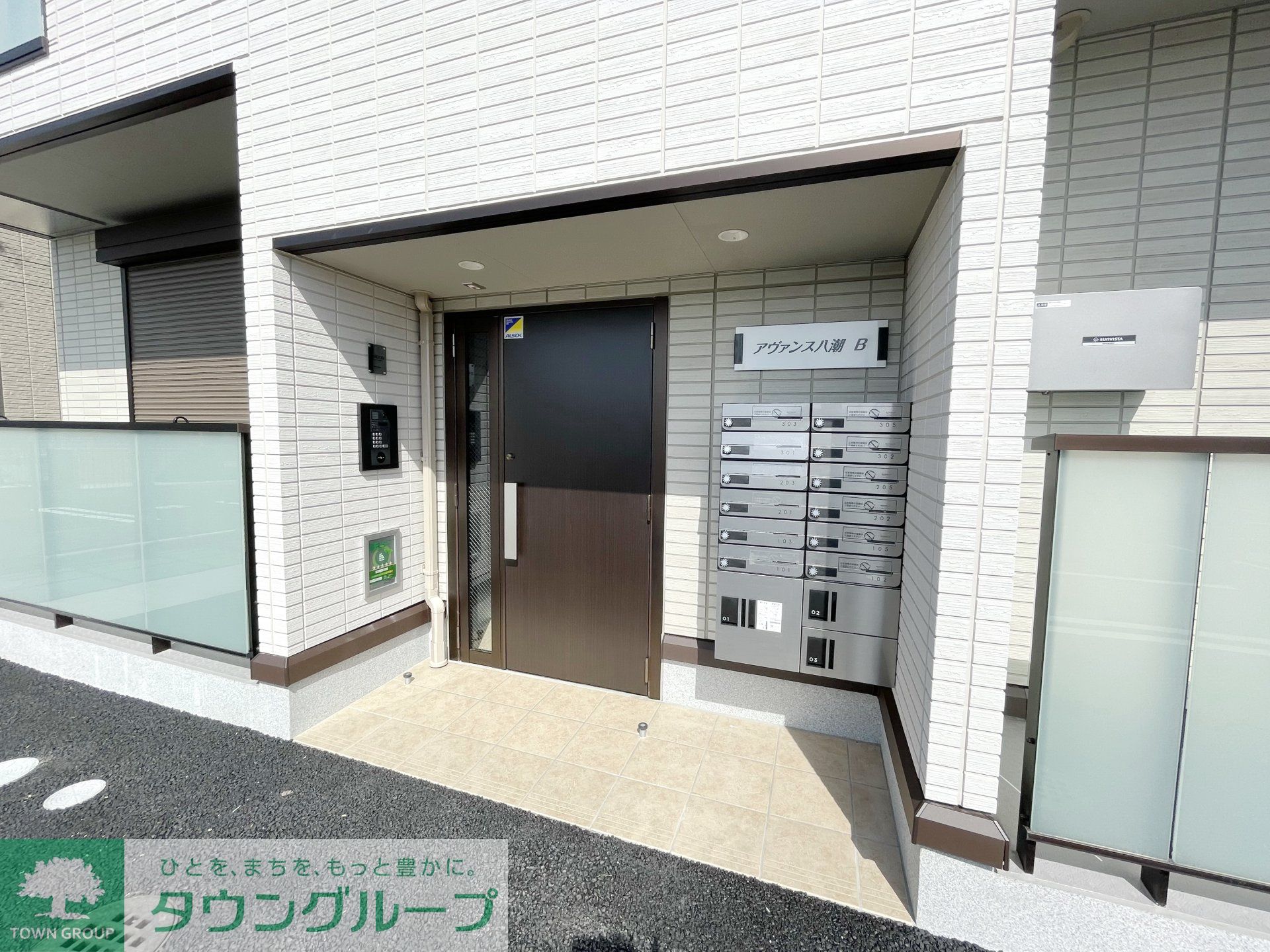 建物エントランス