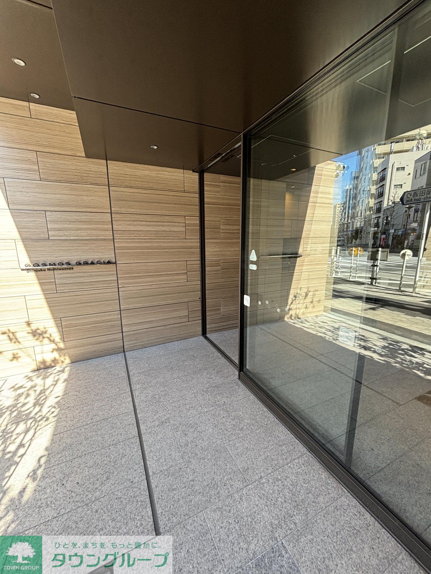 建物エントランス