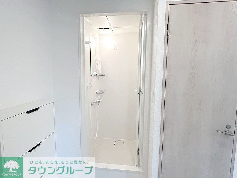 シャワールーム