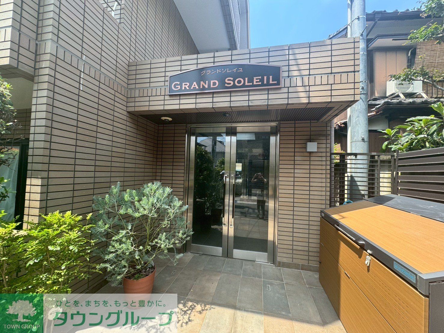 建物エントランス