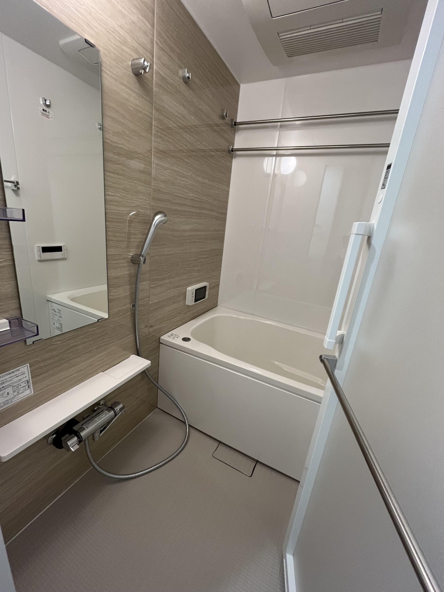 シャワールーム